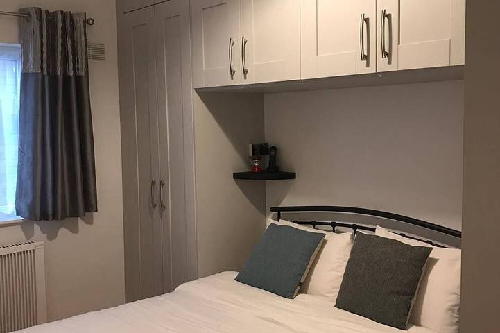 Entire apartment, Heart of the City, Luxury Apt, 5 Star Reviews, beside Temple Bar in Dublin, County Dublin