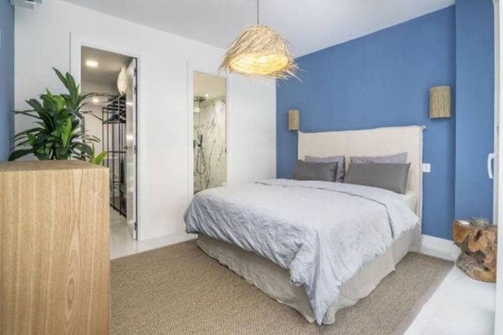 Ganze Wohnung, Renovated Apartment in Estepona’s Old Town, Just 150 Metres from the Beach in Estepona Old Town, Estepona