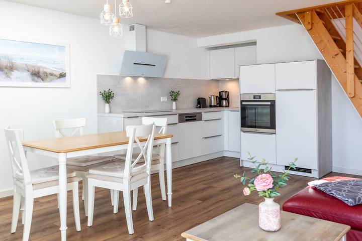 Ferienwohnung für 5 Personen, mit Balkon und Garten in Hohenkirchen - 2
