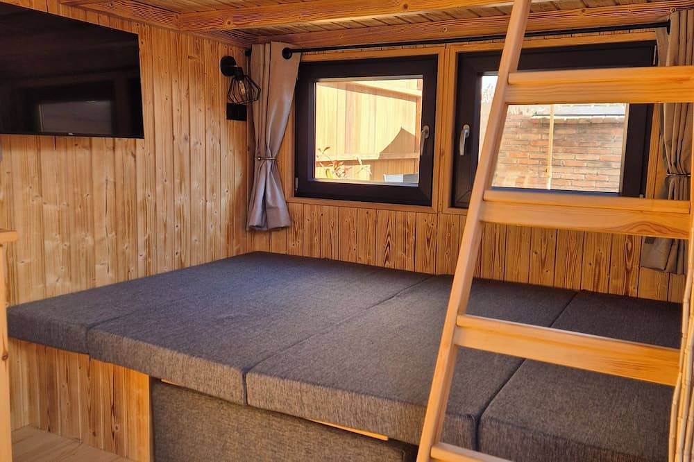 Woody tinyhouse, nabij het strand en de zee! in Wijk aan Zee, Nederlandse Noordzeekust