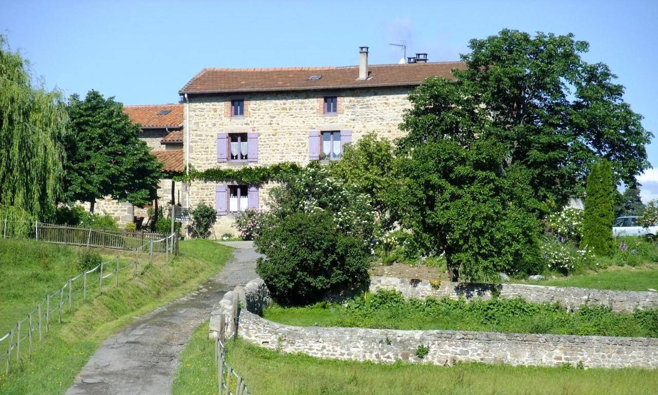 Chambres D'hotes De La Mure in Saint-Just-Saint-Rambert, Montbrison