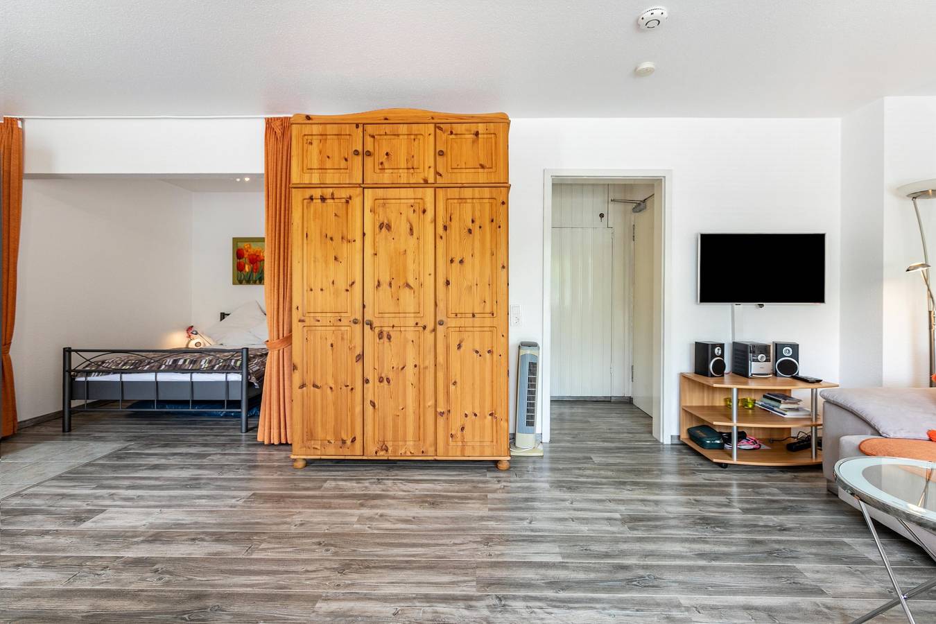 Ganzes Studio, Ferienwohnung Wassersleben" mit Meerblick, Balkon und Wlan in Wassersleben, Harrislee