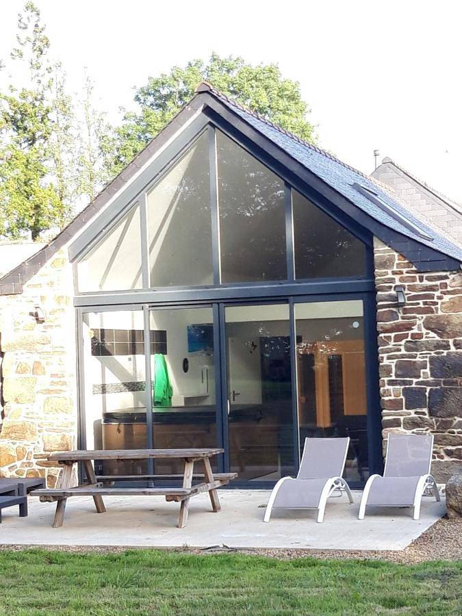 Maison de vacances pour 6 personnes, avec Jacuzzi et Terrasse ainsi que Jardin et Sauna