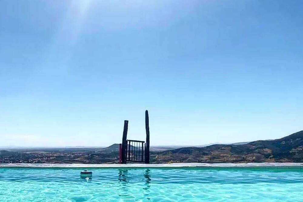 Homerez - Casa cálida en Cañamero con piscina in Cañamero, Provincia de Cáceres