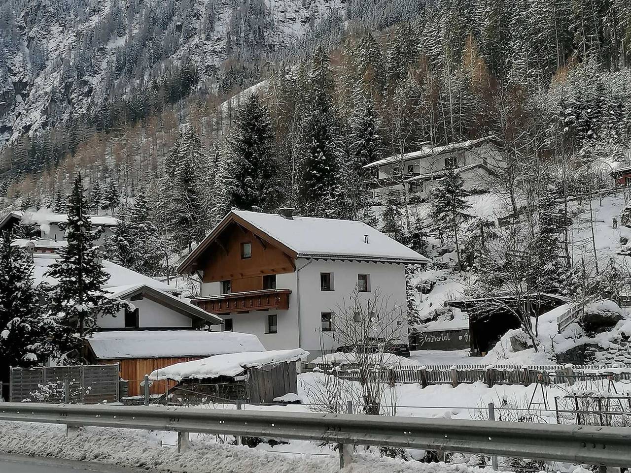 Ganze Ferienwohnung, Waldhäusl - Ferienwohnung Fichte in Feichten, Kaunertal