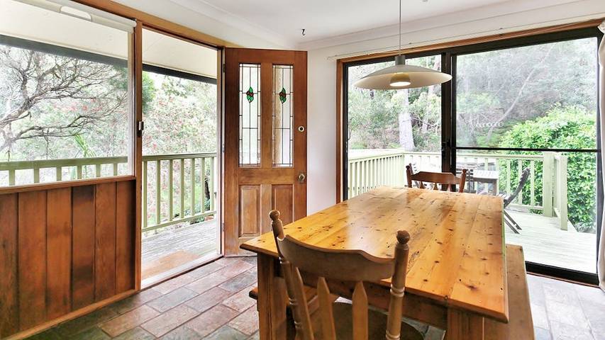 Holiday home for 14 people, with garden and balcony, with pets in Hyams Beach