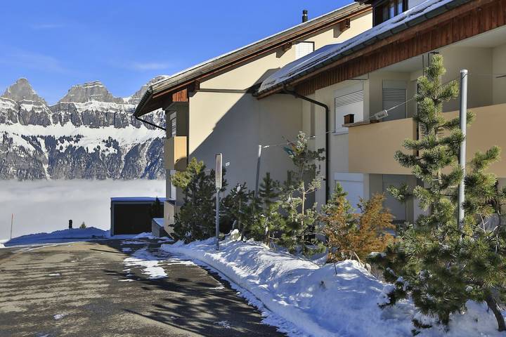 Ganze Ferienwohnung, Haus Wogesa (Charmingstay) - 3.5-Zimmerwohnung Urs in Flumserberg, Flums