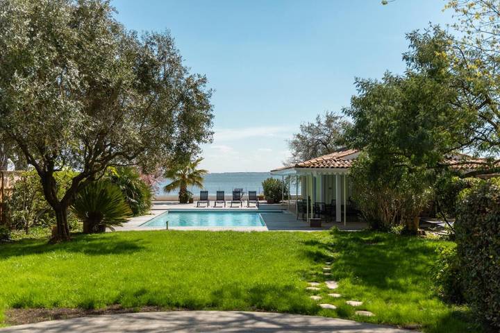 Location de vacances pour 20 personnes, avec piscine ainsi que jardin et vue, animaux acceptés dans Claouey - 3