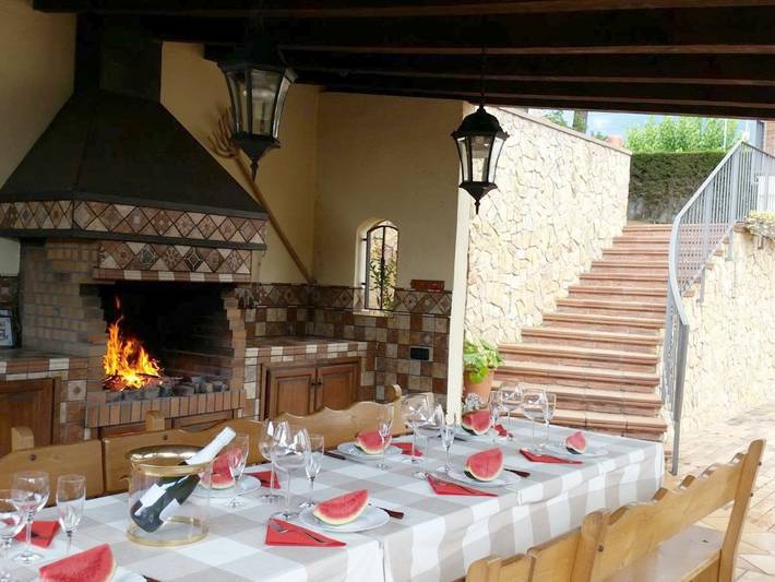 Casa rural para 16 personas, con Balcón y Terraza además de Jardín y Piscina en Riells i Viabrea - 4