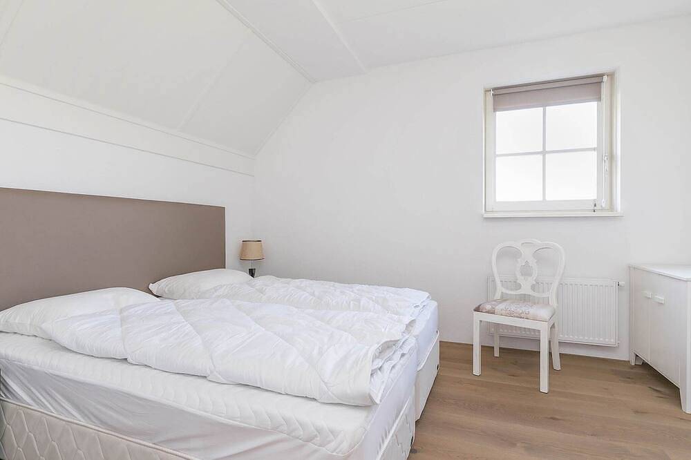 Villa in der Nähe von Waldwegen in Drenthe