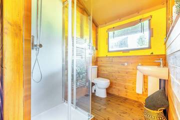 Glamping for 5 People in North Yorkshire, Photo 4