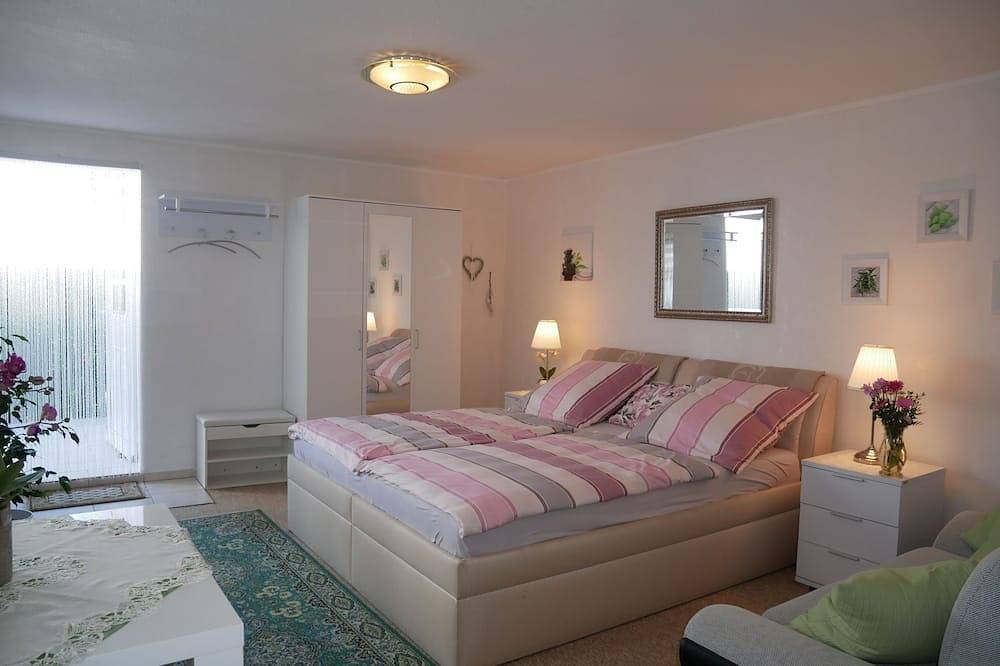 Ganze Wohnung, Bungalow Rarek 20 Gehmin. vom Ostseestrand - Bungalow in Morgenitz, Rankwitz