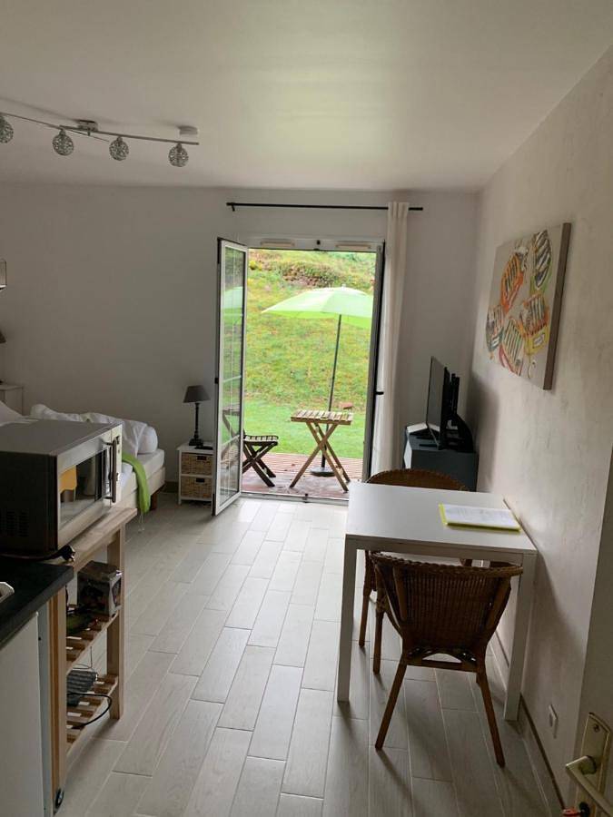 Gîte pour 2 personnes, avec terrasse, animaux acceptés à Itxassou - 4