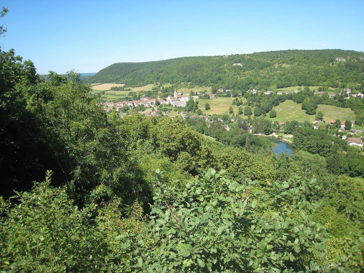 Le Cottage, sleeps 6 in lovely French village in Bligny-sur-Ouche, Région de Beaune