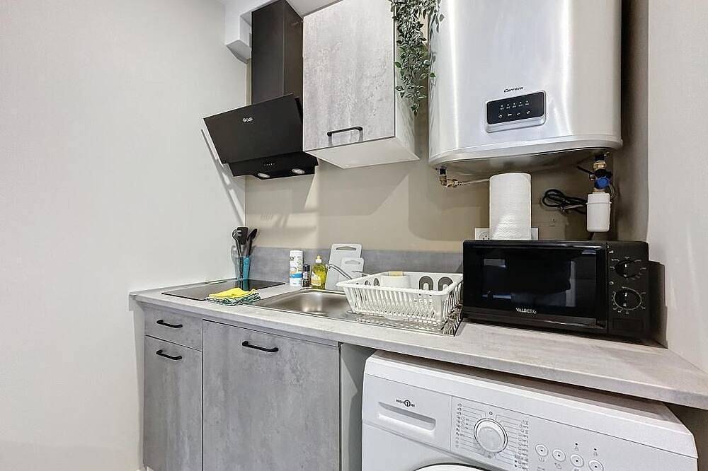Entire apartment, Brand new apartment 4 pers.N°2 in Riom, Riom region