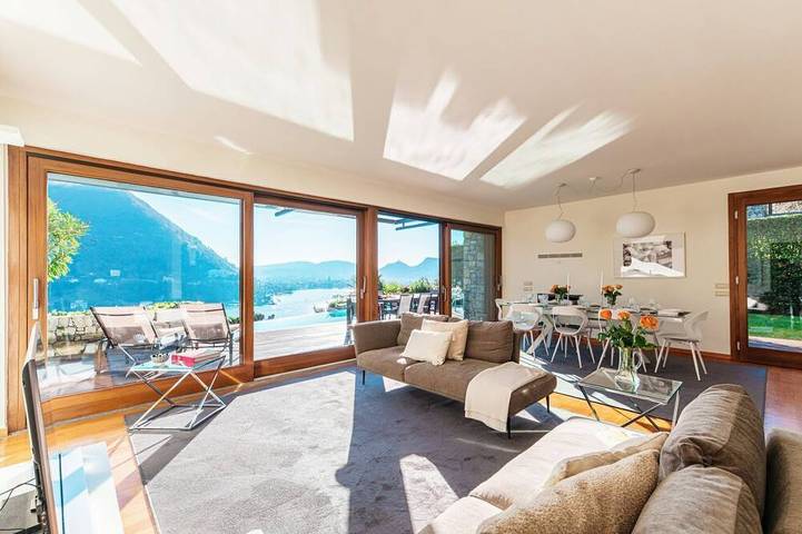 Villa für 10 Personen, mit Garten und Pool sowie Balkon in Como - 2