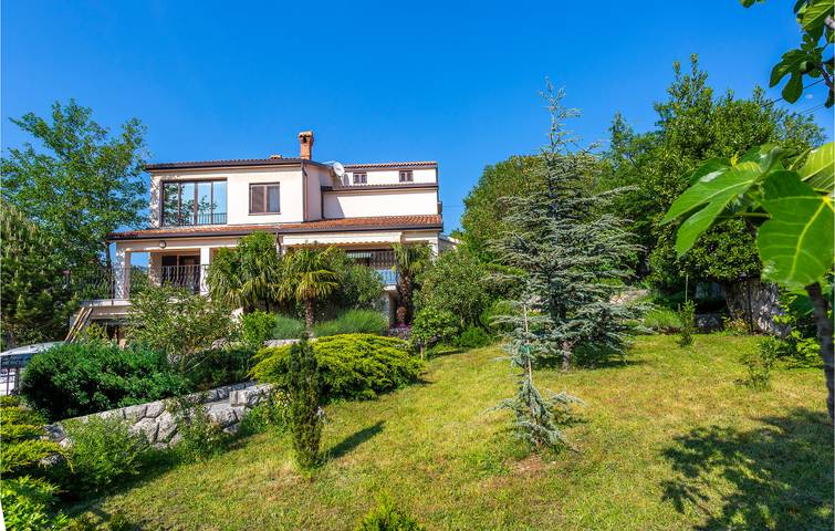 Ferienhaus für 8 Personen, mit Terrasse in Jadranovo