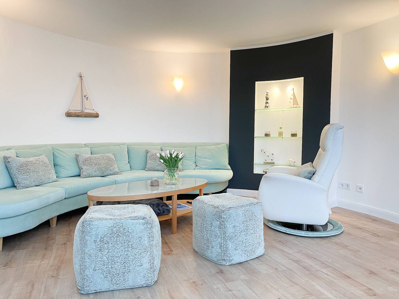Entire holiday apartment, Penthouse Leuchtturm Lounge in Timmendorfer Strand, East Holstein