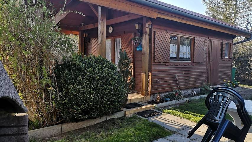 Ferienhaus für 5 Personen, mit Terrasse und Garten - 1