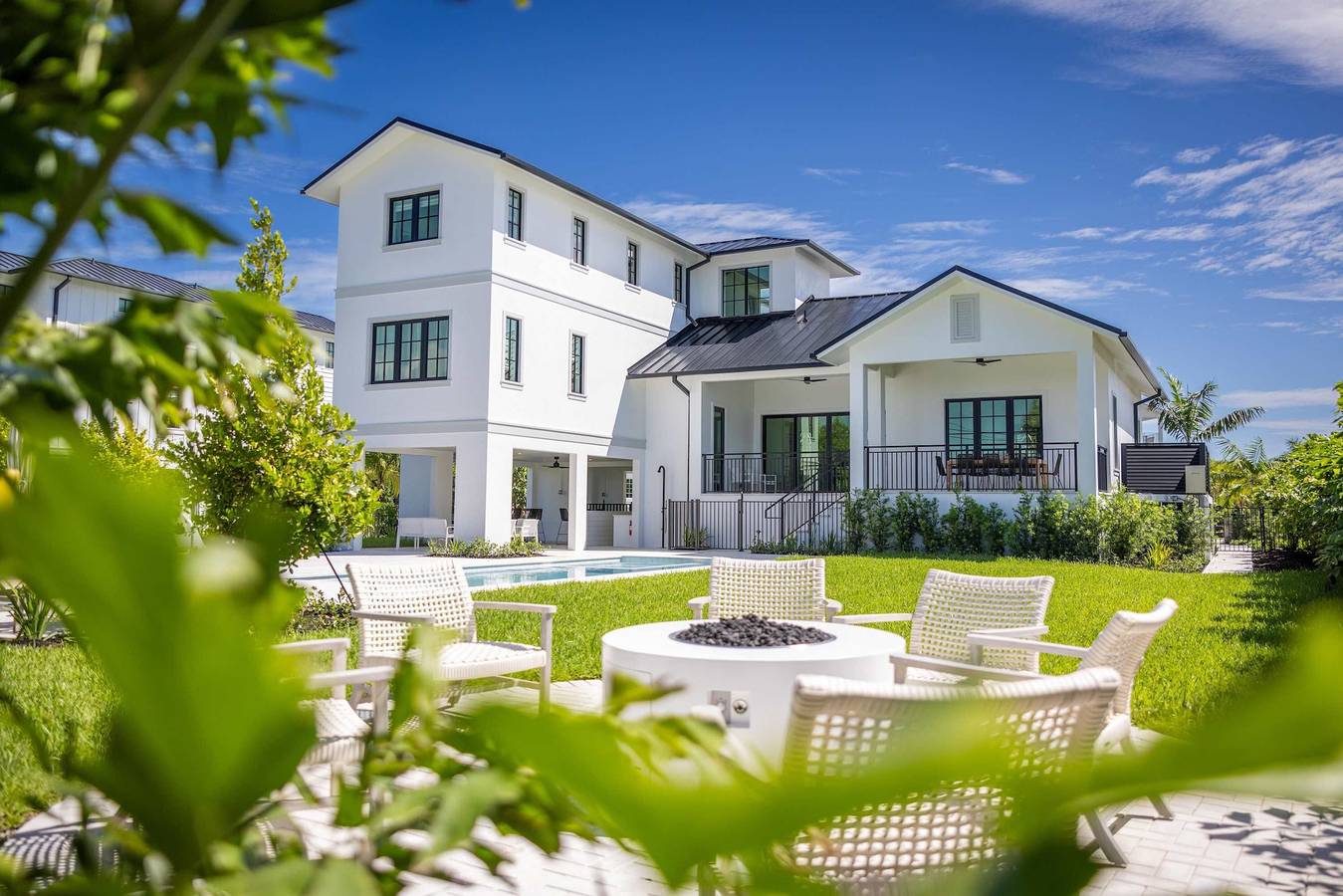 Brand New  Catchlight House with Private Pool in Key Haven, Stock Island