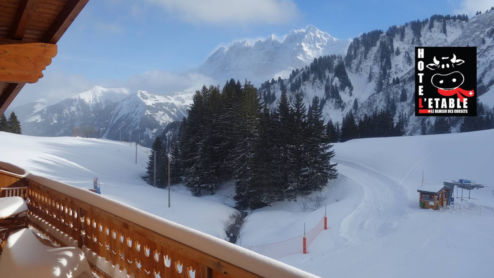 Hôtel L'Etable - Doppelzimmer mit Dorfblick in Les Crosets, Val-d'Illiez