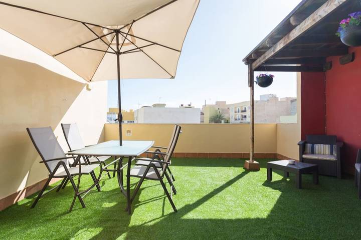 Charmantes Haus in San Isidro mit Jacuzzi in Castro (Spain), Granadilla de Abona