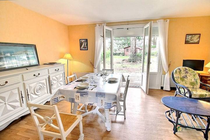 Gîte pour 5 personnes, avec jardin dans Plage du Men Du - 4