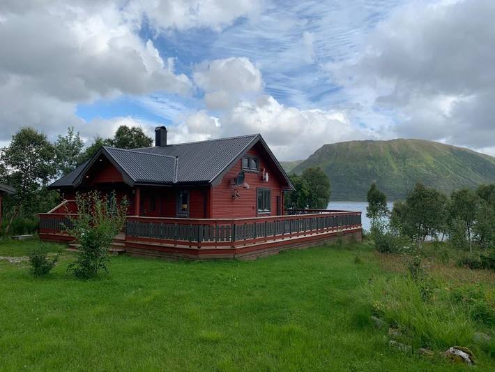 Ferienhaus für 6 Personen, mit Balkon und Terrasse sowie Garten und Sauna in Vesterålen