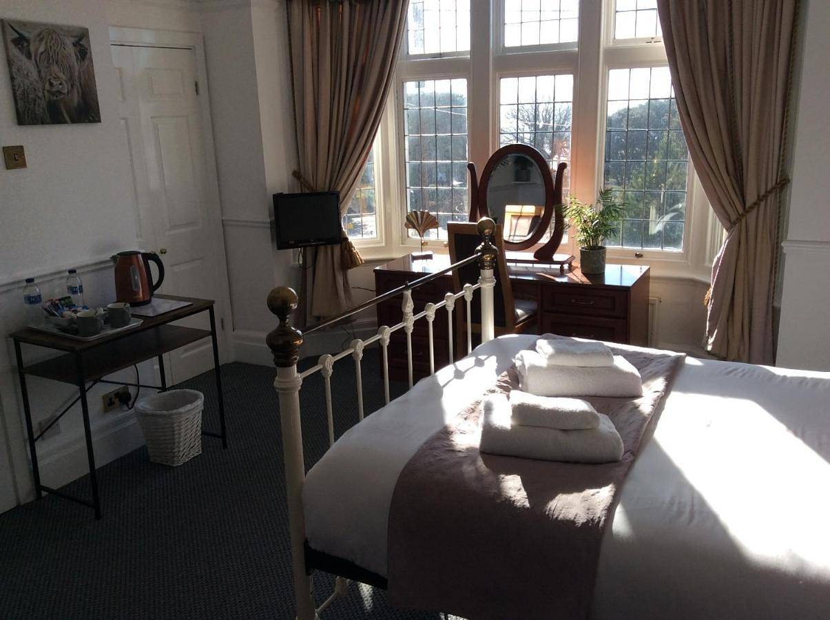 Large Double Room in Hunstanton, Norfolk Coast