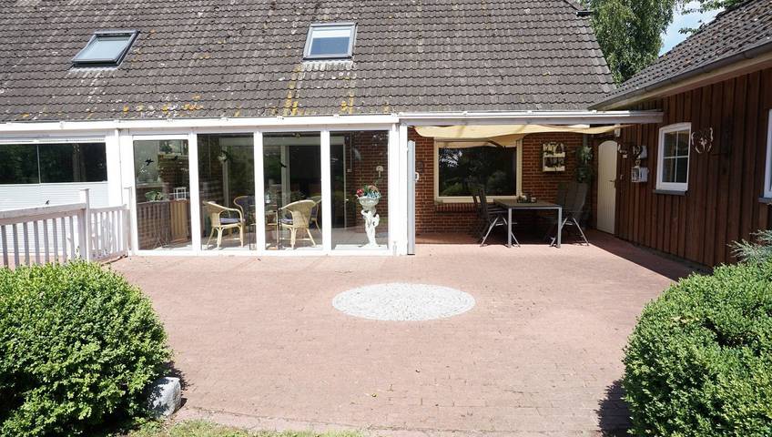 Ferienhaus für 8 Personen, mit Terrasse und Garten in Tetenbüll - 2