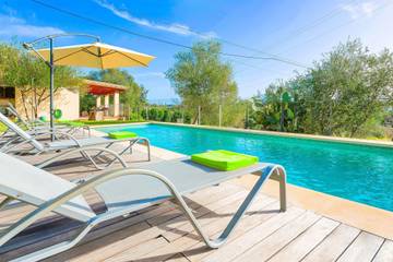 Villa in Pollença, Serra de Tramuntana für 2 