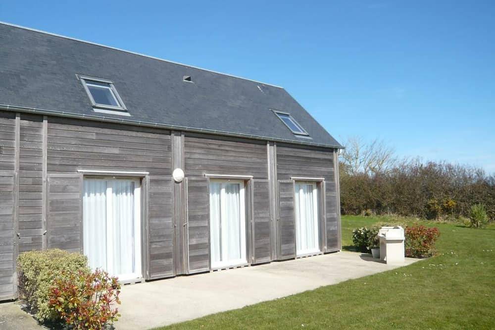 Maison mitoyenne au cœur de La Hague, animaux acceptés in Biville, La Hague