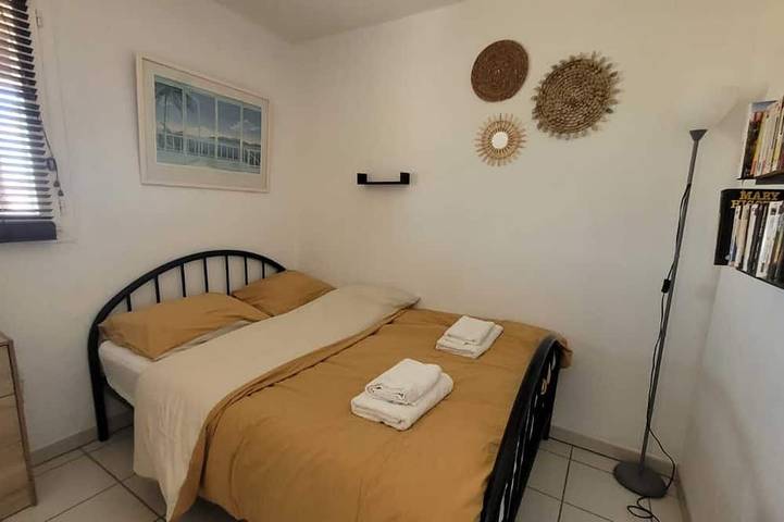 Gîte pour 6 personnes, avec balcon dans Plage Miramar - 2