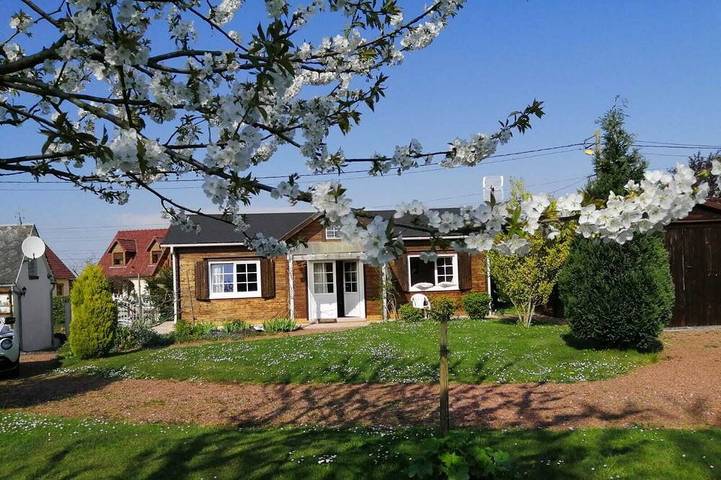 Maison de campagne pour 3 personnes, avec jardin et terrasse à Millebosc