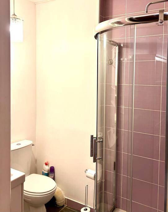 Appartement entier, One-Bedroom Apartment in La Mulatière, Lyon et ses environs
