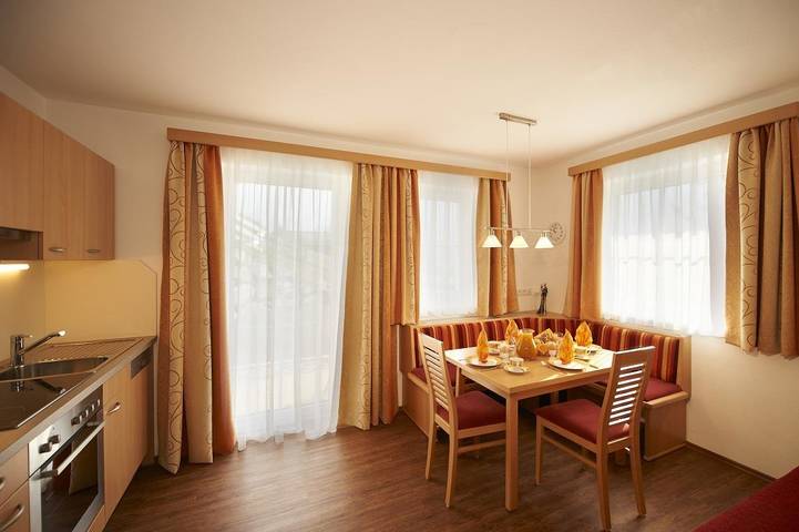 Ferienwohnung für 4 Personen, mit Terrasse in Flachau - 4