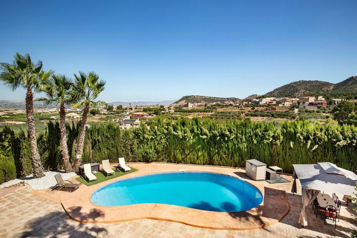 Casa rural para 12 personas, con jacuzzi y jardín, Familias con niños en Provincia de Murcia - 2