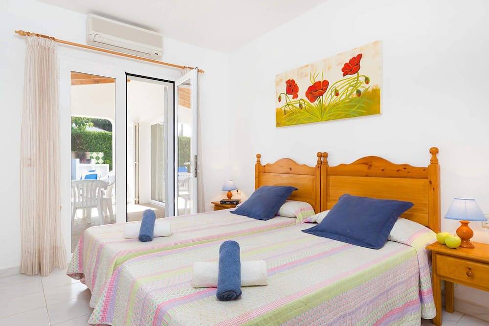 Villa Mencia by Villa Plus in S'Algar, Sant Lluís