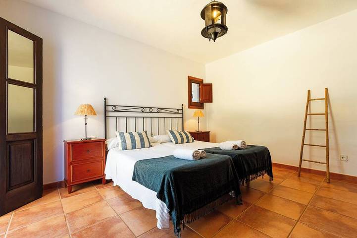 Ferienhaus für 10 Personen, mit Haustier in St Miquel de Balansat - 2