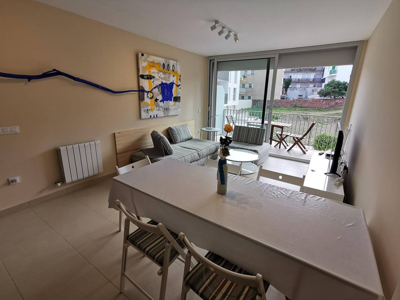 Apartamento entero, Apartamento ideal en Llançà: Terraza, parking y cerca de la playa in Llansá, Alt Empordà