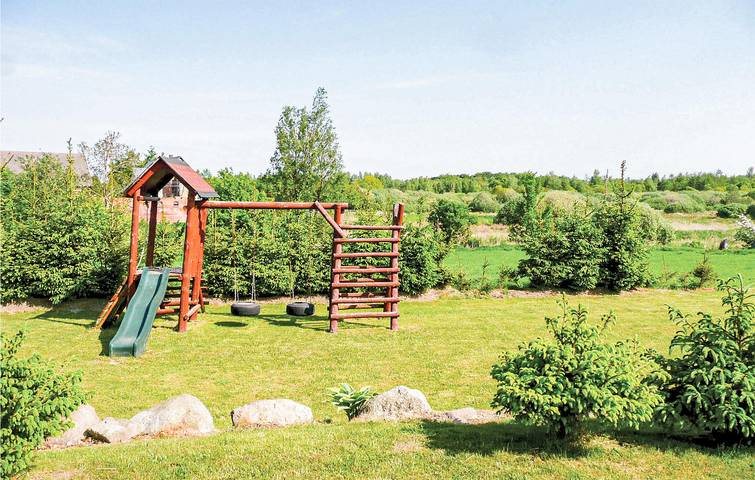 Ferienhaus für 4 Personen in Powiat Sławieński