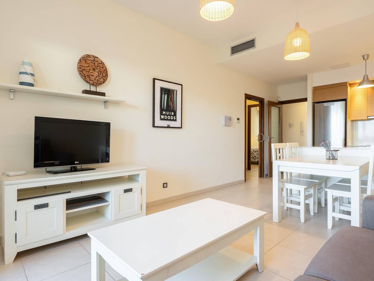 Entire holiday apartment, Ground floor with private terrace, pool and parking in Miami Playa, Costa Dorada