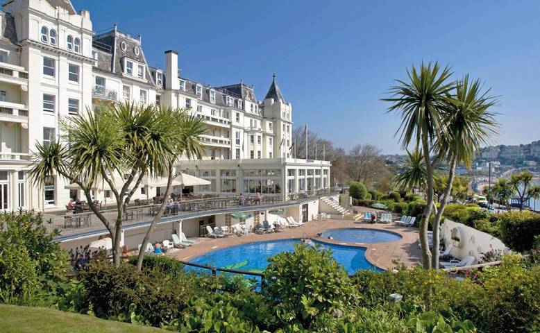 Hôtel pour 2 personnes, avec piscine et jardin, animaux acceptés