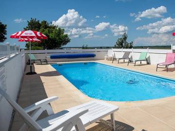 Camping pour 4 personnes, animaux acceptés en Charente-Maritime