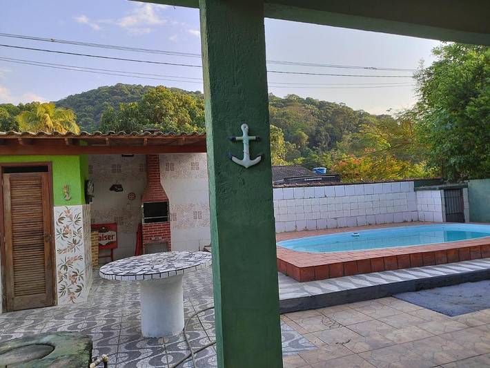 Casas e apartamentos de temporada para 10 pessoas, com piscina, com animais de estimação em Magé