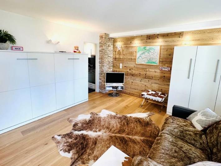 Hütte für 2 Personen, mit Balkon in Leukerbad