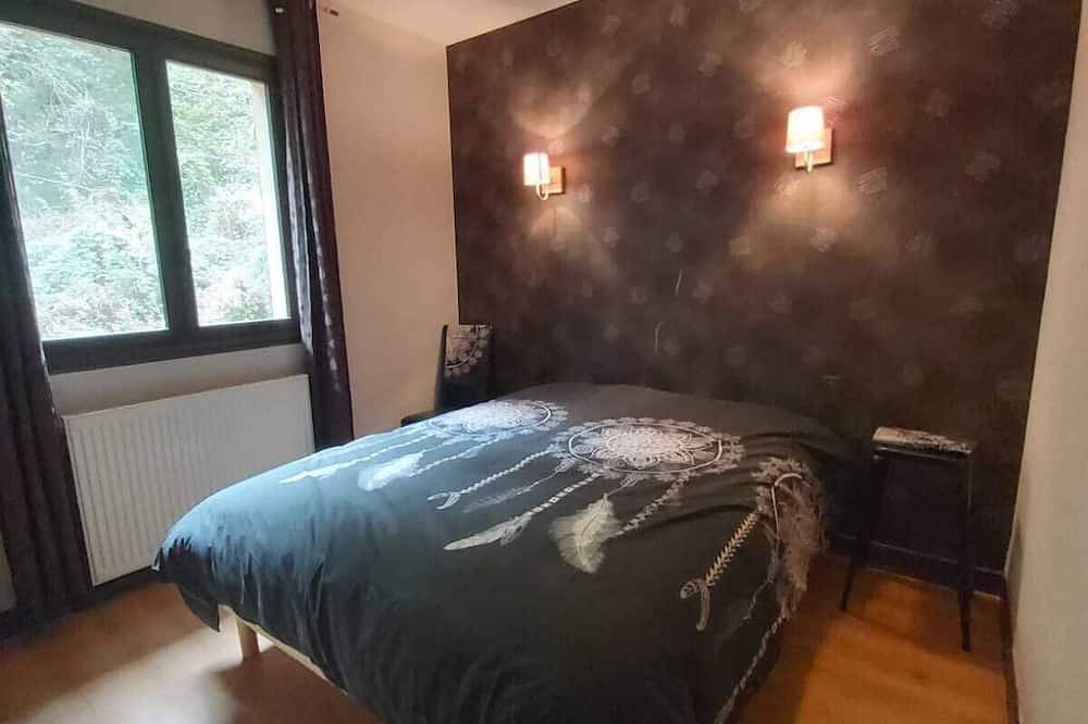 Gite14 Personnes sur 1.6ha, Piscine et Panorama sur Vallée de la Dordogne in Carennac, Zentralmassiv