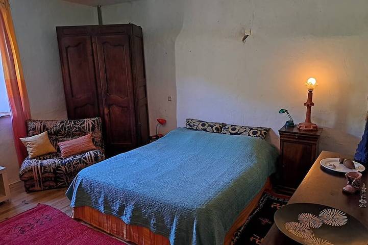 Gîte pour 4 personnes, avec jardin et terrasse à Broquiès - 4