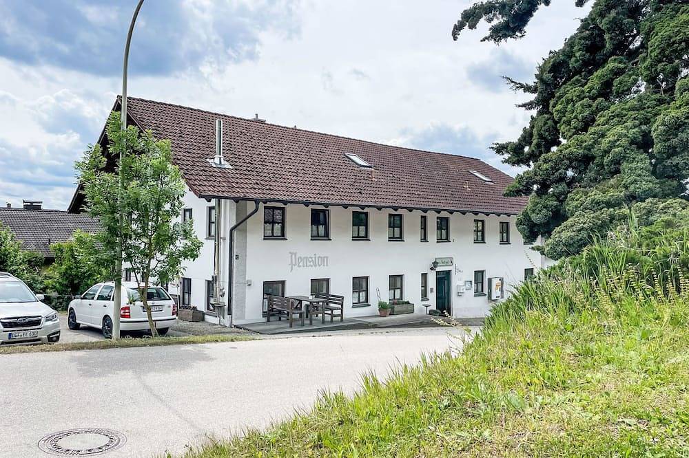 Nachtigall in Gottfrieding, Ostbayern