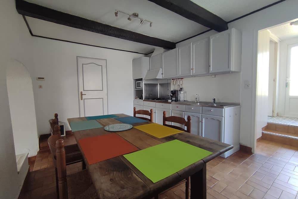 Maison Bretonne à la Pointe du Raz in Pointe du Raz, Plogoff